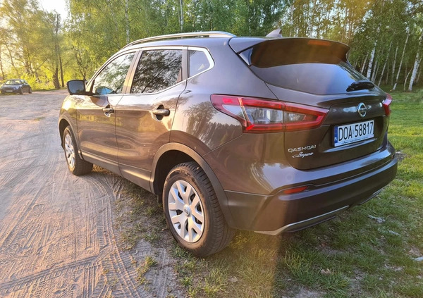 Nissan Qashqai cena 65500 przebieg: 161500, rok produkcji 2017 z Ślesin małe 277